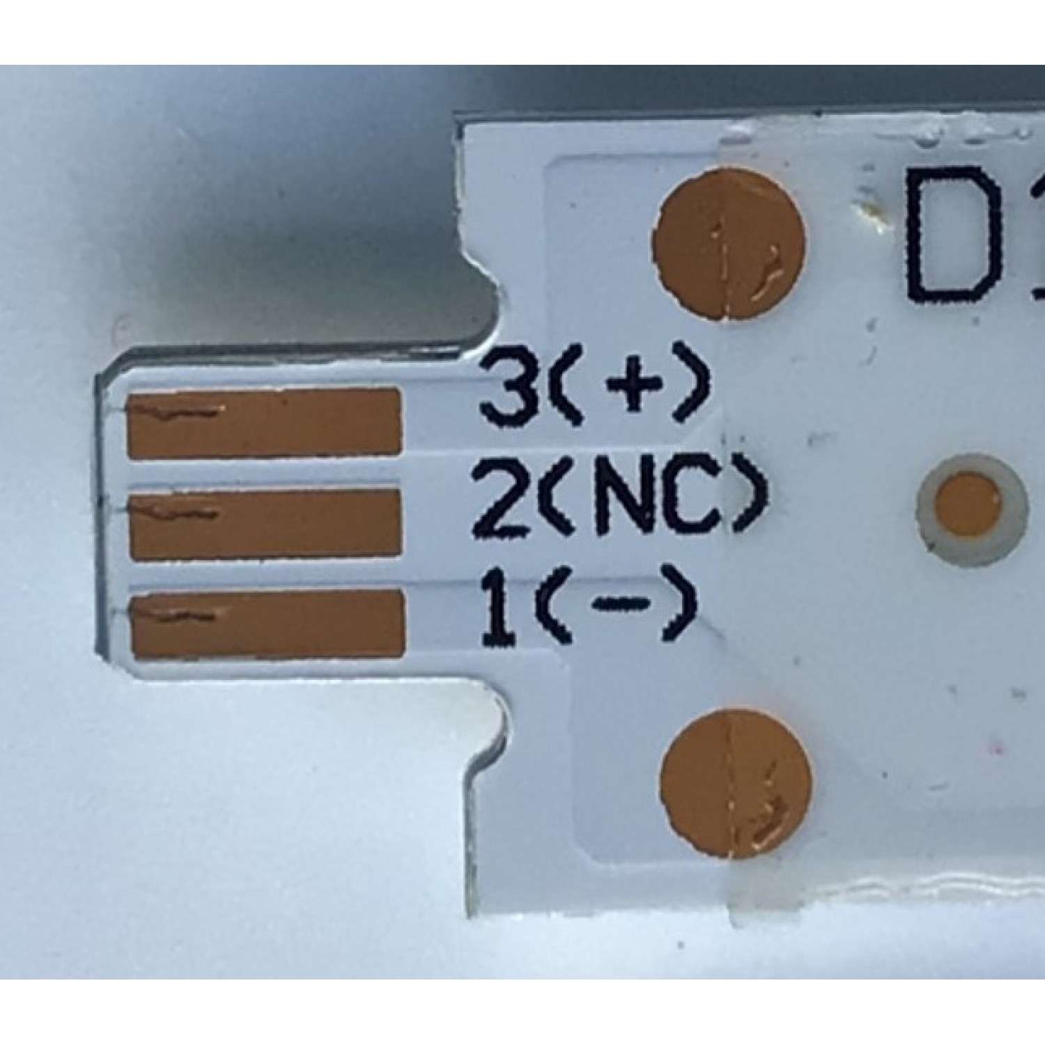 KIT DE LEDS PARA TV VIZIO ORIGINAL 18 PIEZAS / 210BZ06DRB339CR00X / 210BZ12DLB339CR00X / 58VB51-R / 58VB51-L / LB-GM3030-GJVIZIO589X18VB51-R-Y / LB-GM3030-GJVIZIO589X18VB51-L-Y / 50B4000NEY9N / 50B6000MEY9N / PANEL TPT580WR / CC580PV7D / MODELO M58Q7-J01 - Imagen 4